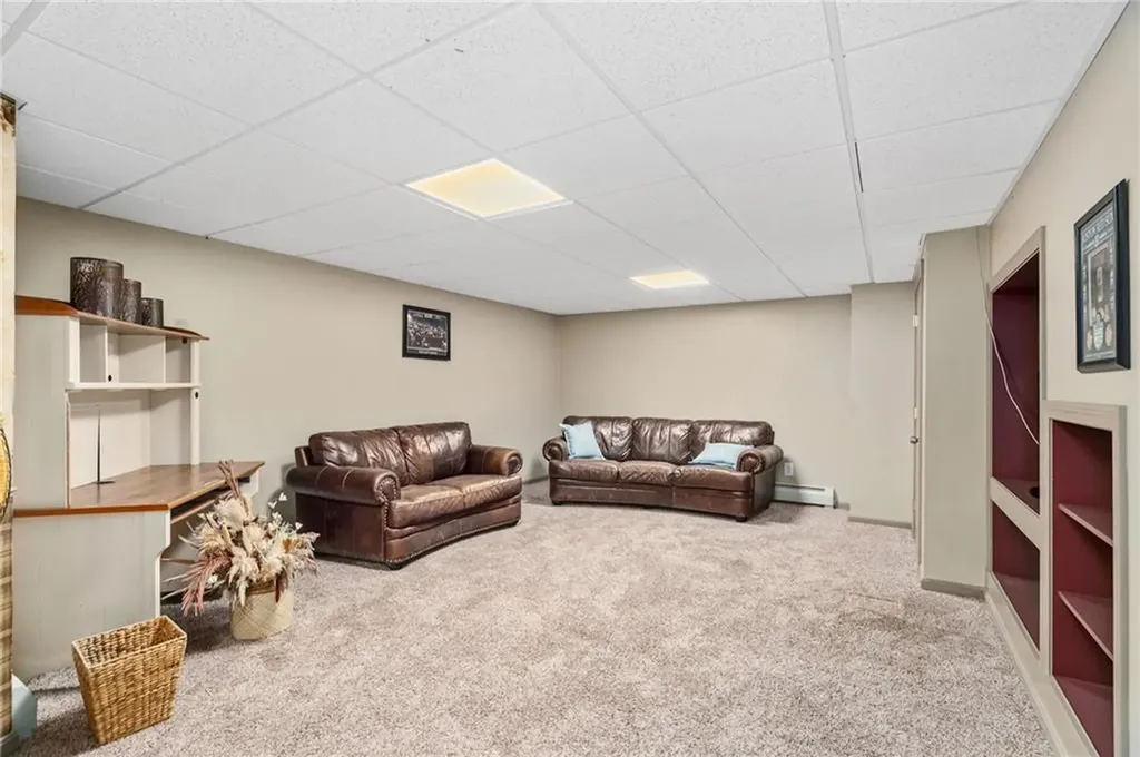 21 Tilbury Drive Bristol RI 02809