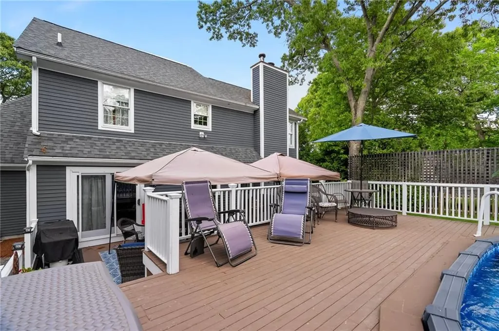 21 Tilbury Drive Bristol RI 02809