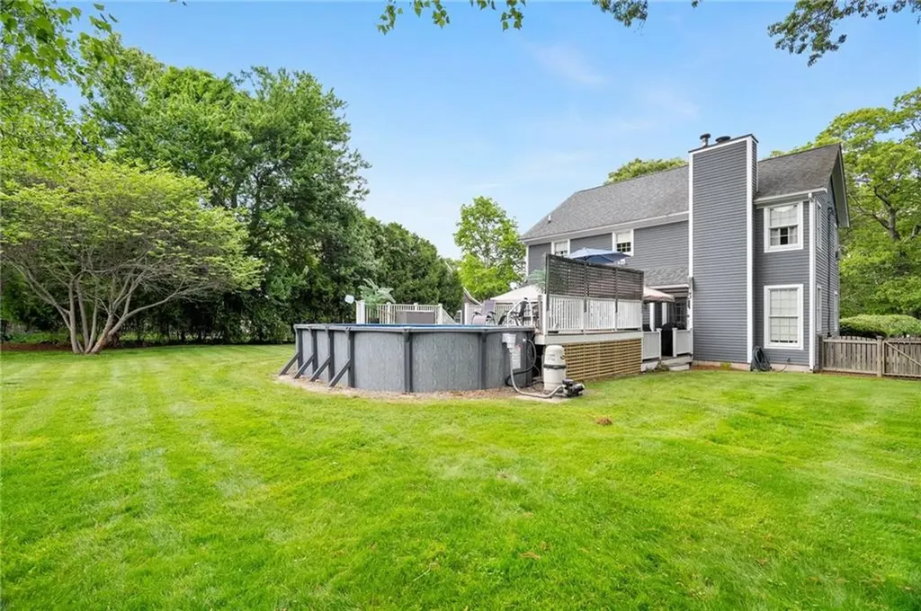 21 Tilbury Drive Bristol RI 02809