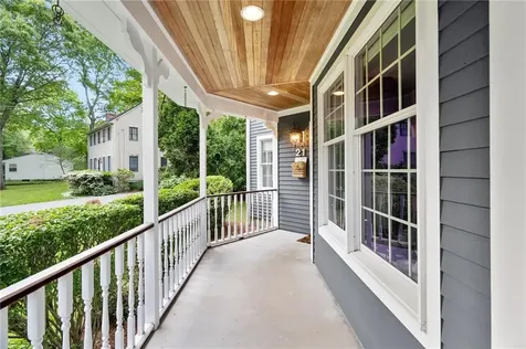 21 Tilbury Drive Bristol RI 02809