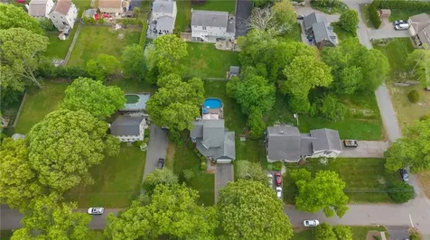 21 Tilbury Drive Bristol RI 02809
