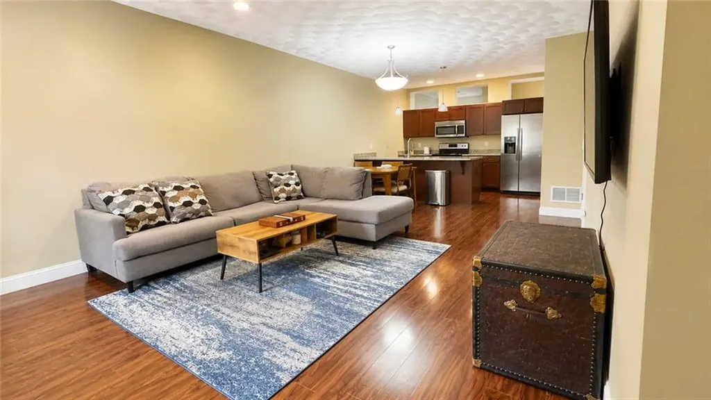 301 West Shore Road Warwick RI 02886