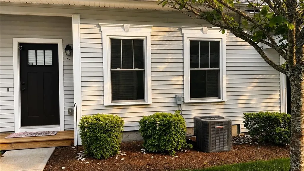 301 West Shore Road Warwick RI 02886