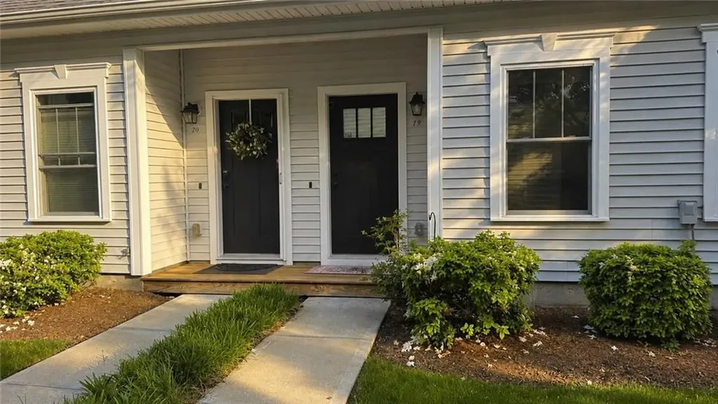 301 West Shore Road Warwick RI 02886