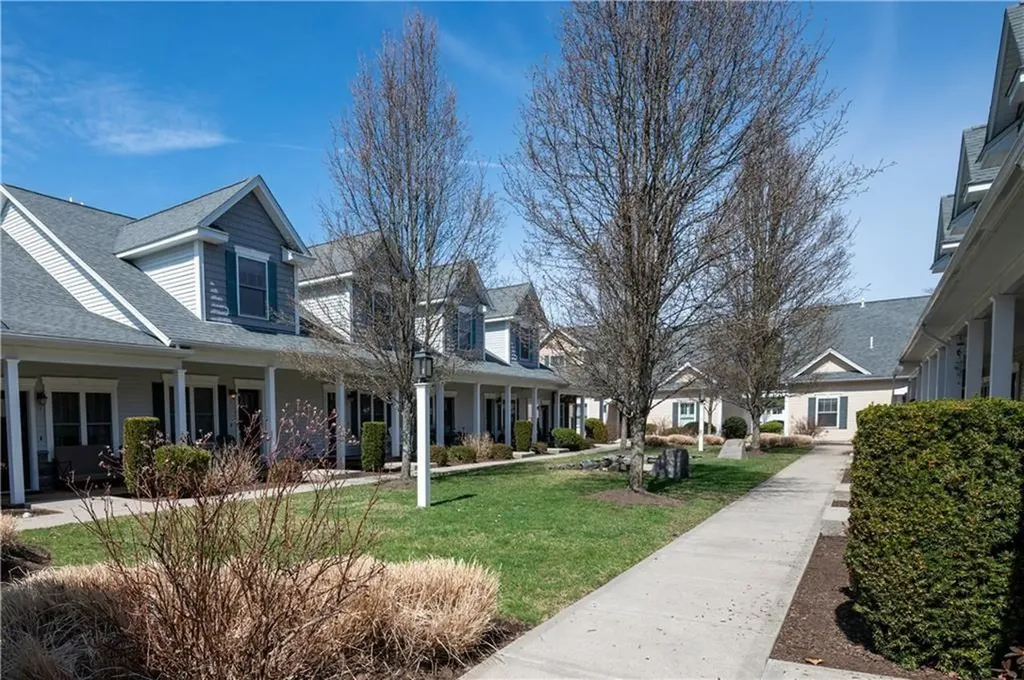 301 West Shore Road Warwick RI 02886