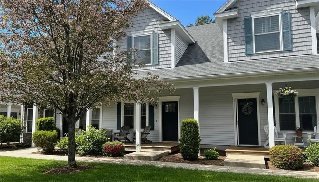 301 West Shore Road Warwick RI 02886