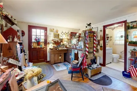 1503 Putnam Pike Glocester RI 02814