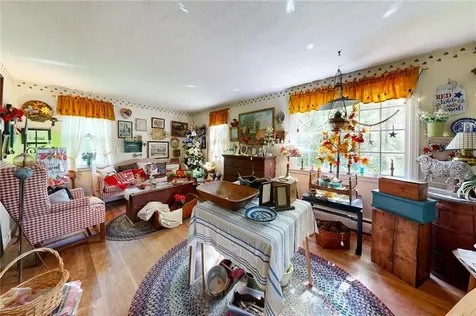 1503 Putnam Pike Glocester RI 02814