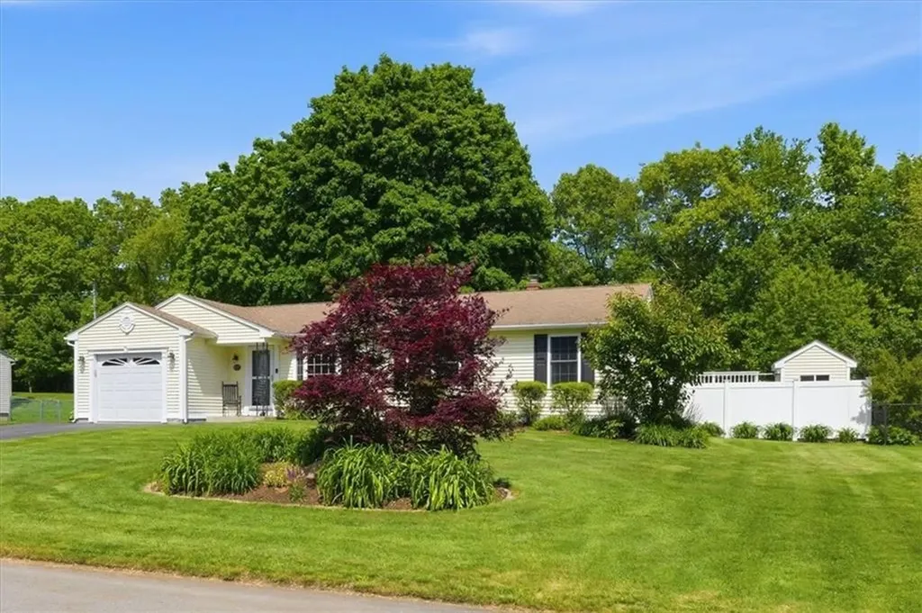 127 Sun Valley Drive Cumberland RI 02864