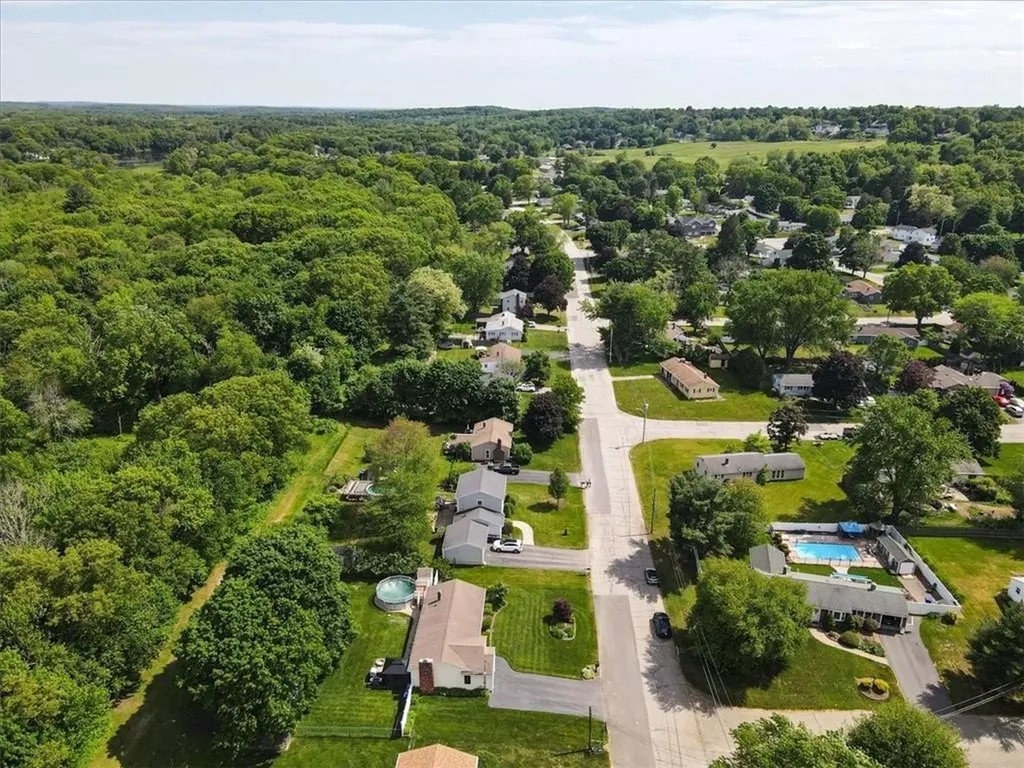 127 Sun Valley Drive Cumberland RI 02864