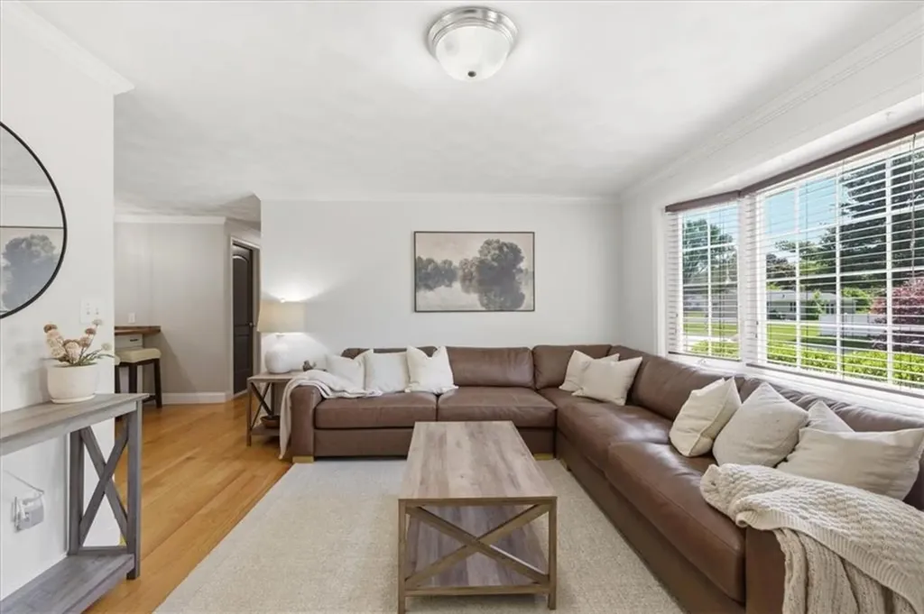 127 Sun Valley Drive Cumberland RI 02864