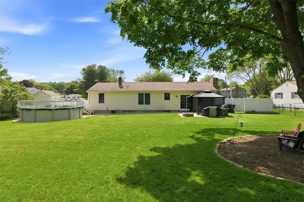 127 Sun Valley Drive Cumberland RI 02864
