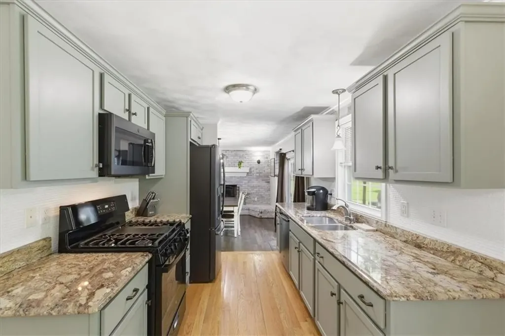 127 Sun Valley Drive Cumberland RI 02864