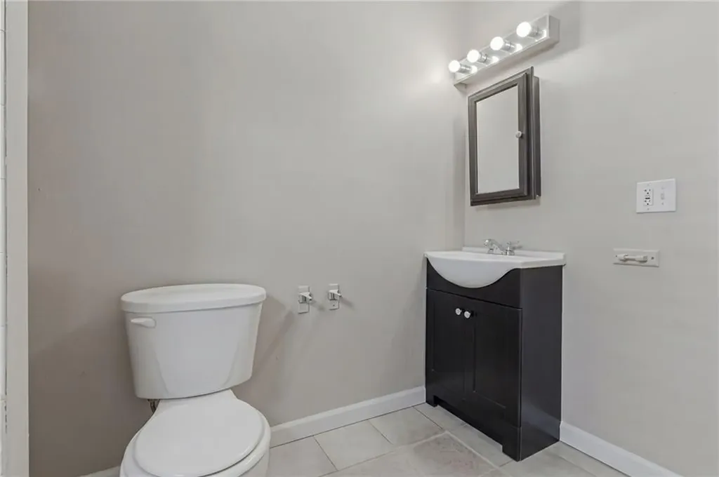 821 823 Potters Avenue Providence RI 02907