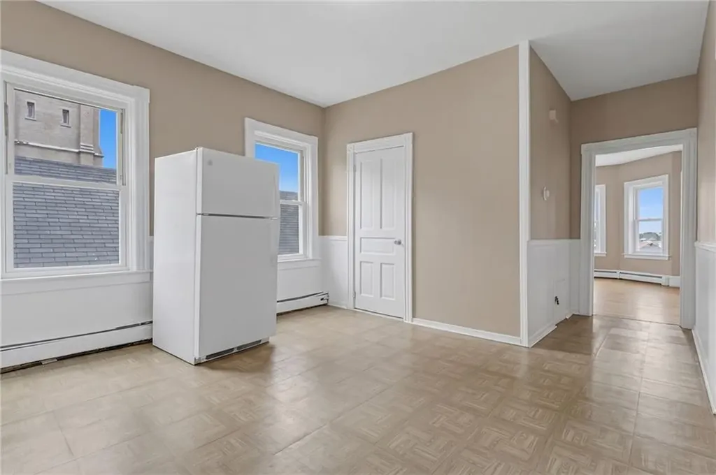 821 823 Potters Avenue Providence RI 02907