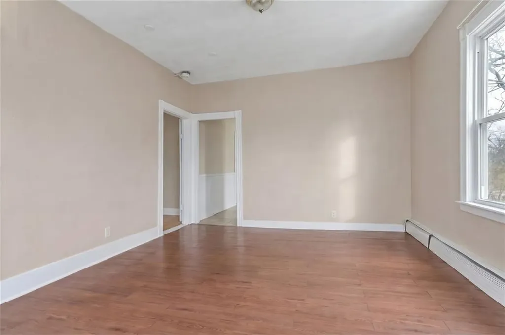 821 823 Potters Avenue Providence RI 02907