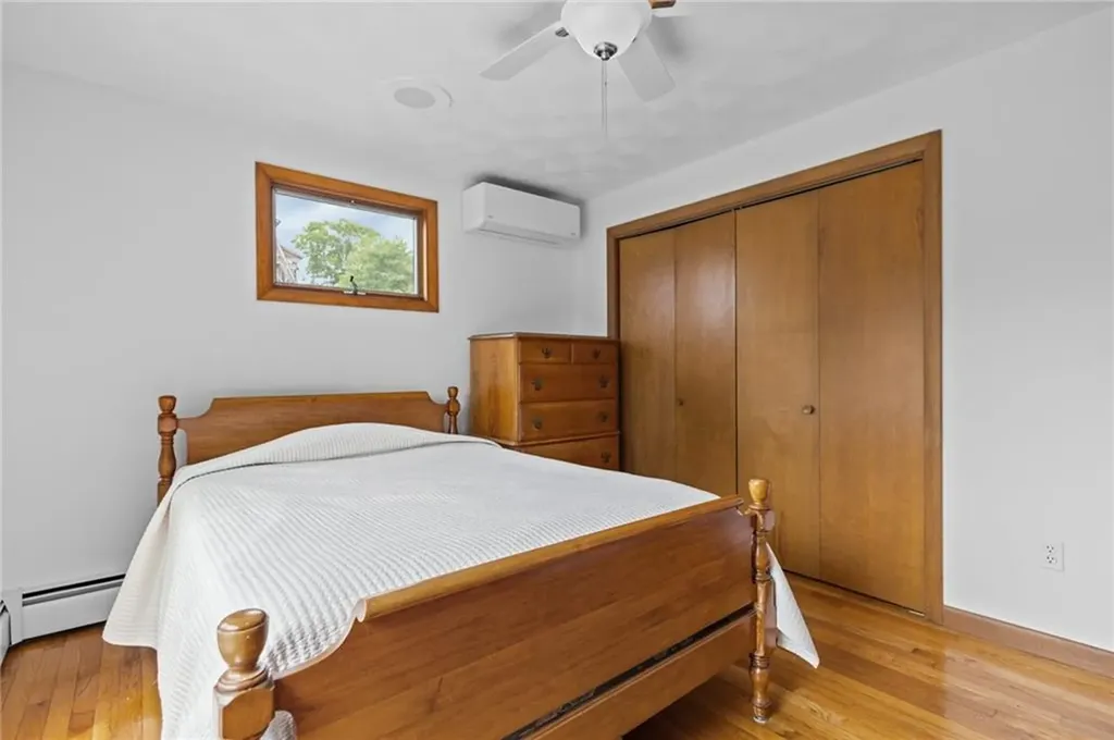 23 Lawndale Drive Warwick RI 02818