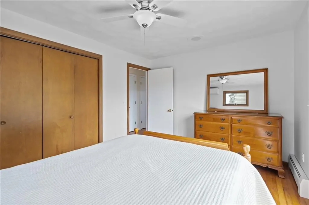23 Lawndale Drive Warwick RI 02818