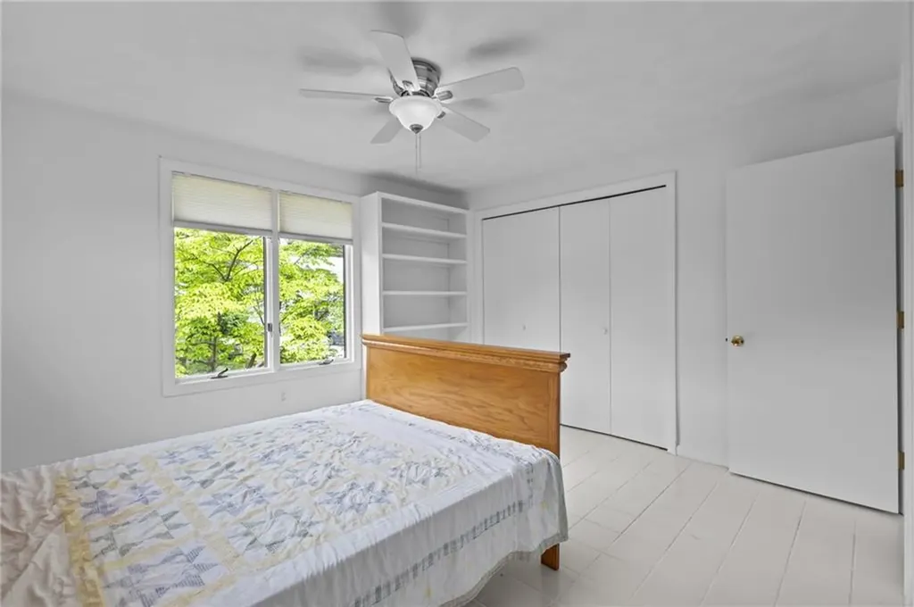 23 Lawndale Drive Warwick RI 02818