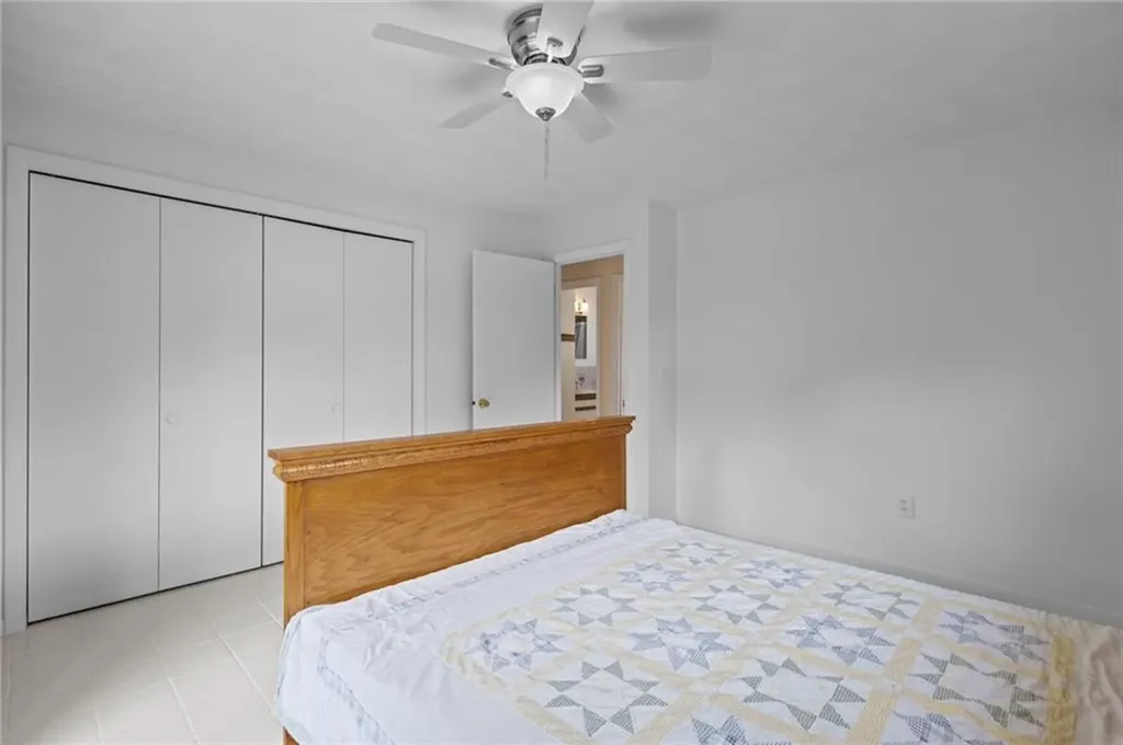 23 Lawndale Drive Warwick RI 02818