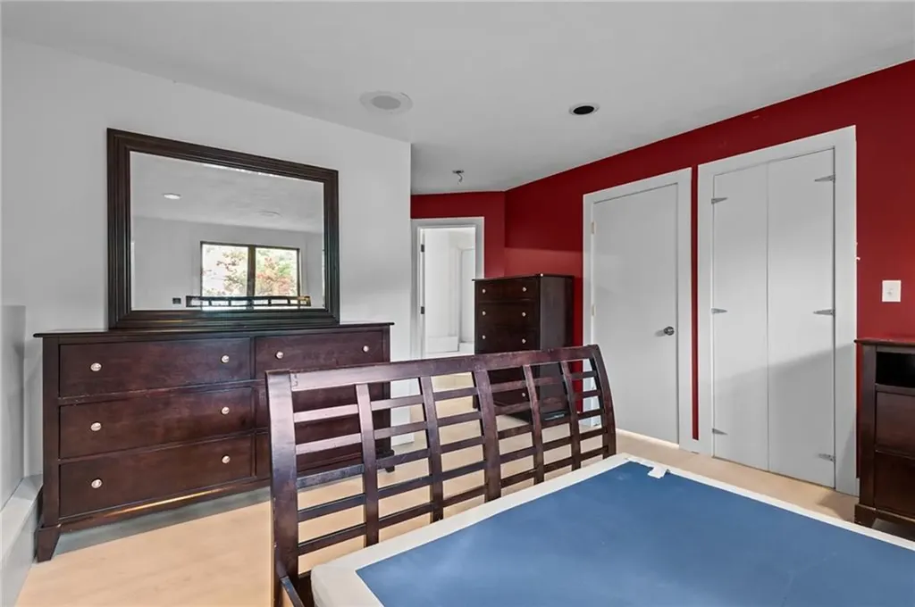 23 Lawndale Drive Warwick RI 02818