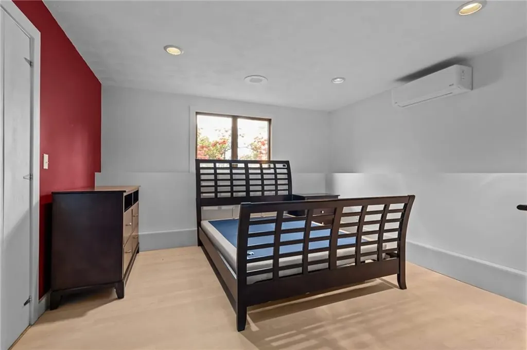 23 Lawndale Drive Warwick RI 02818