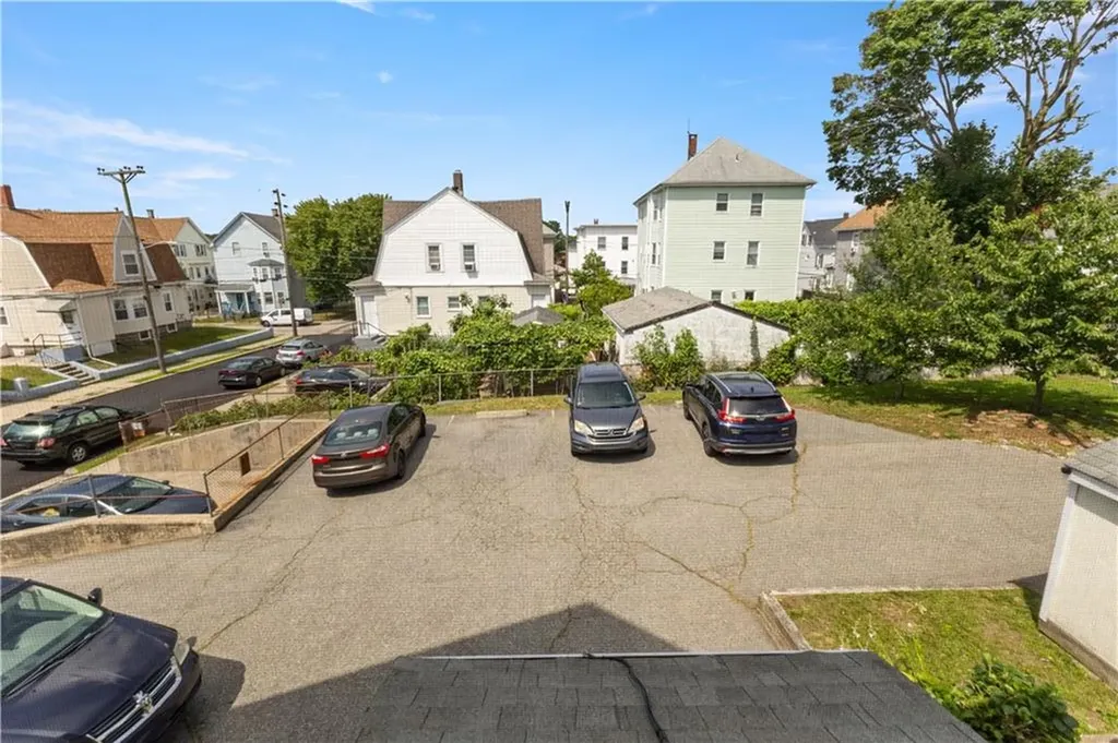 75 Baldwin Street Pawtucket RI 02860