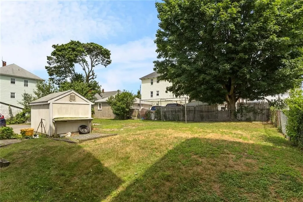 75 Baldwin Street Pawtucket RI 02860