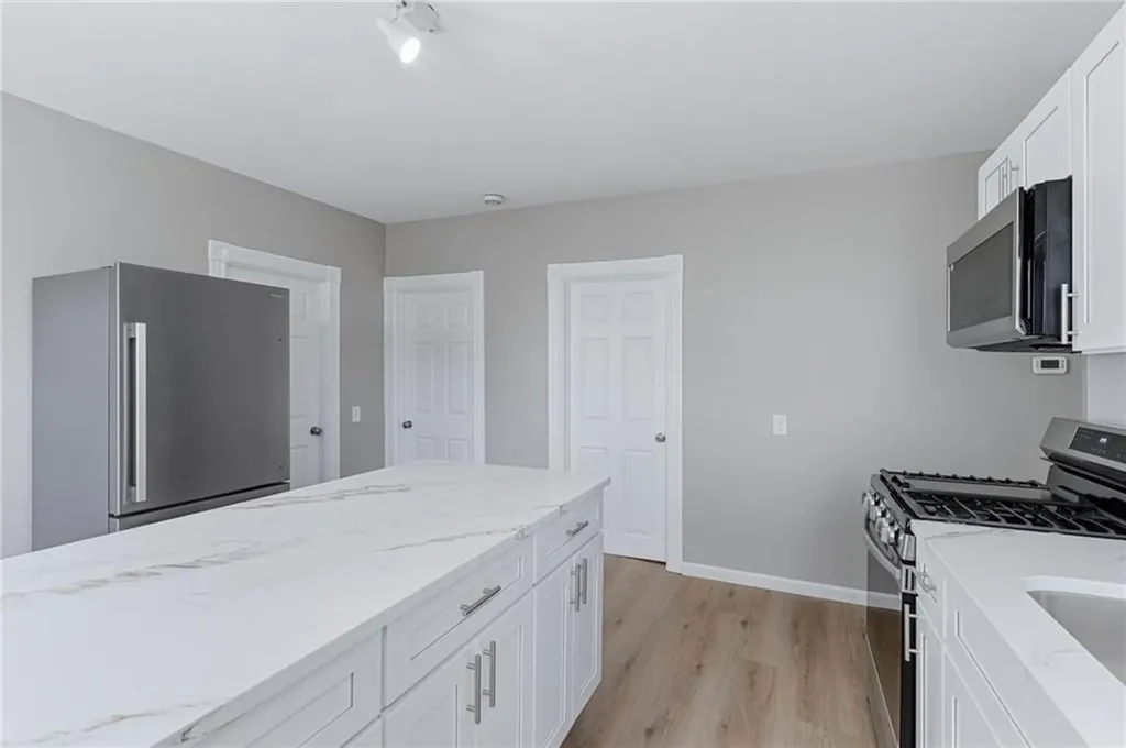 75 Baldwin Street Pawtucket RI 02860