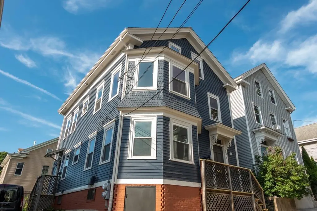 30 Royal Street Providence RI 02906