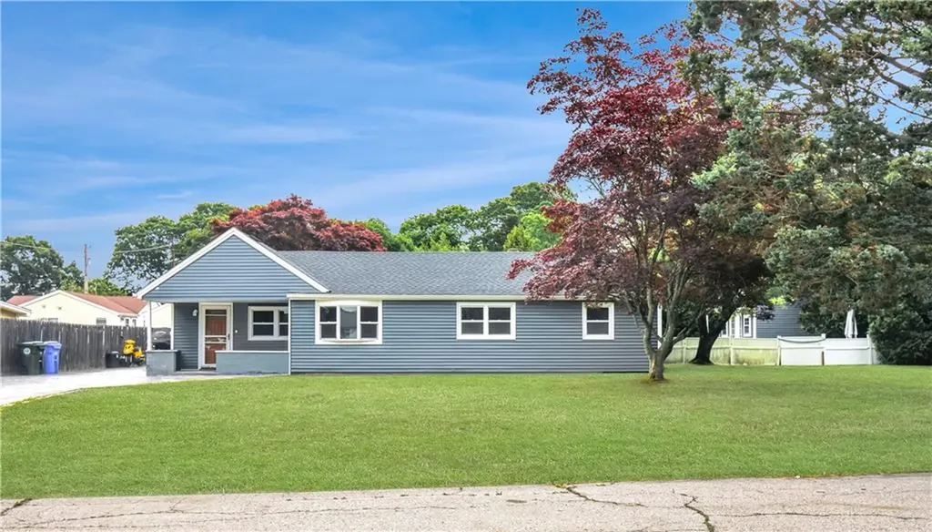 6 Sweeney Lane Bristol RI 02809