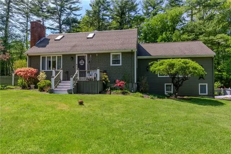 6 Wing Avenue Freetown MA 02702