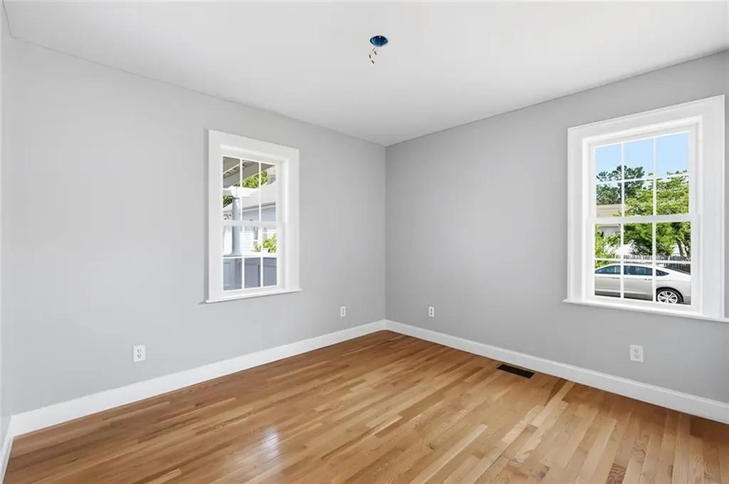5 Thayer Place Warwick RI 02888