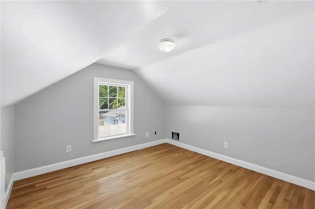 5 Thayer Place Warwick RI 02888