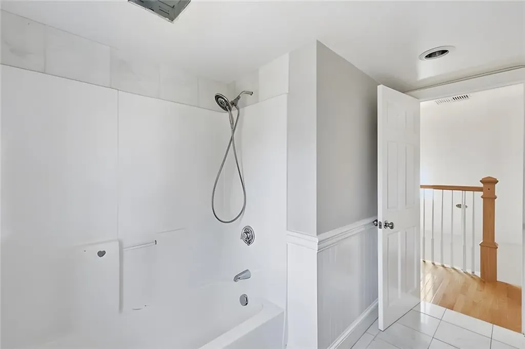 5 Thayer Place Warwick RI 02888