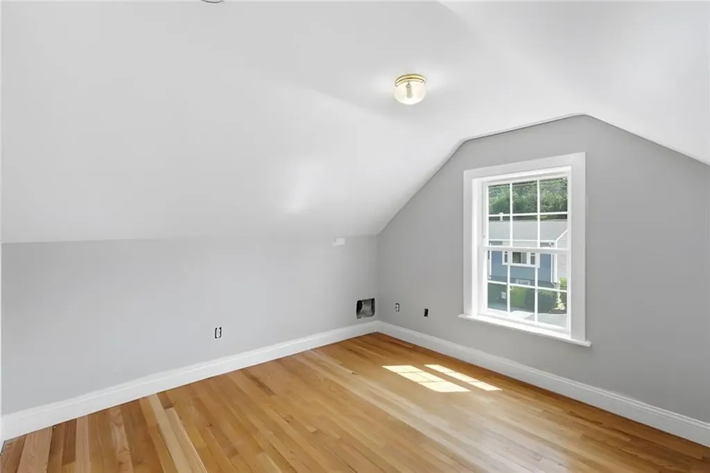 5 Thayer Place Warwick RI 02888