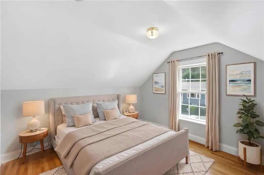 5 Thayer Place Warwick RI 02888