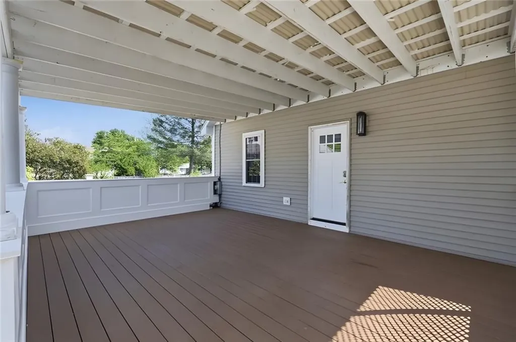 5 Thayer Place Warwick RI 02888