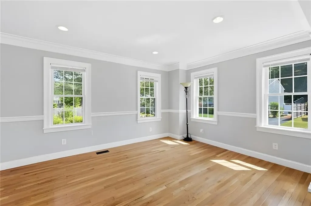 5 Thayer Place Warwick RI 02888