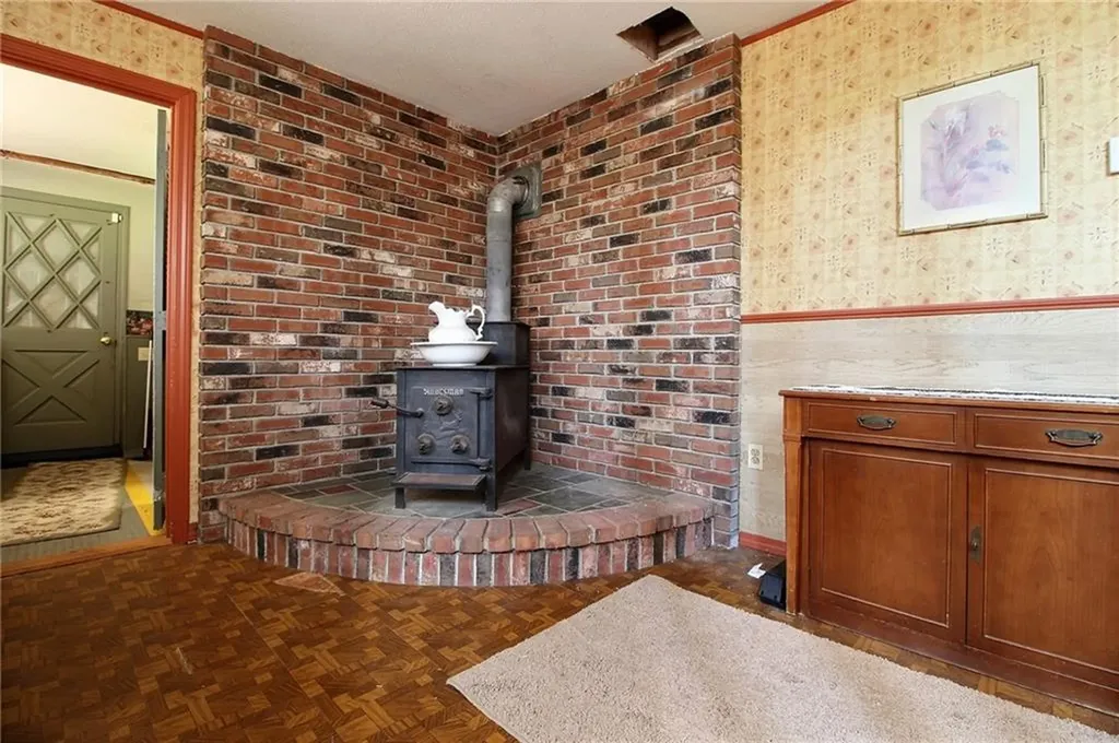11 Wadchu Road Westerly RI 02891