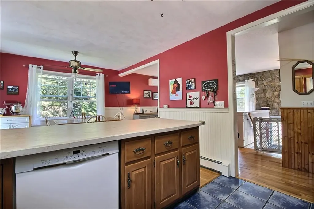 11 Wadchu Road Westerly RI 02891