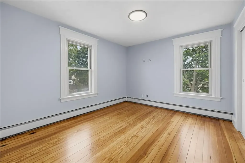 17 Woodward Avenue East Providence RI 02914