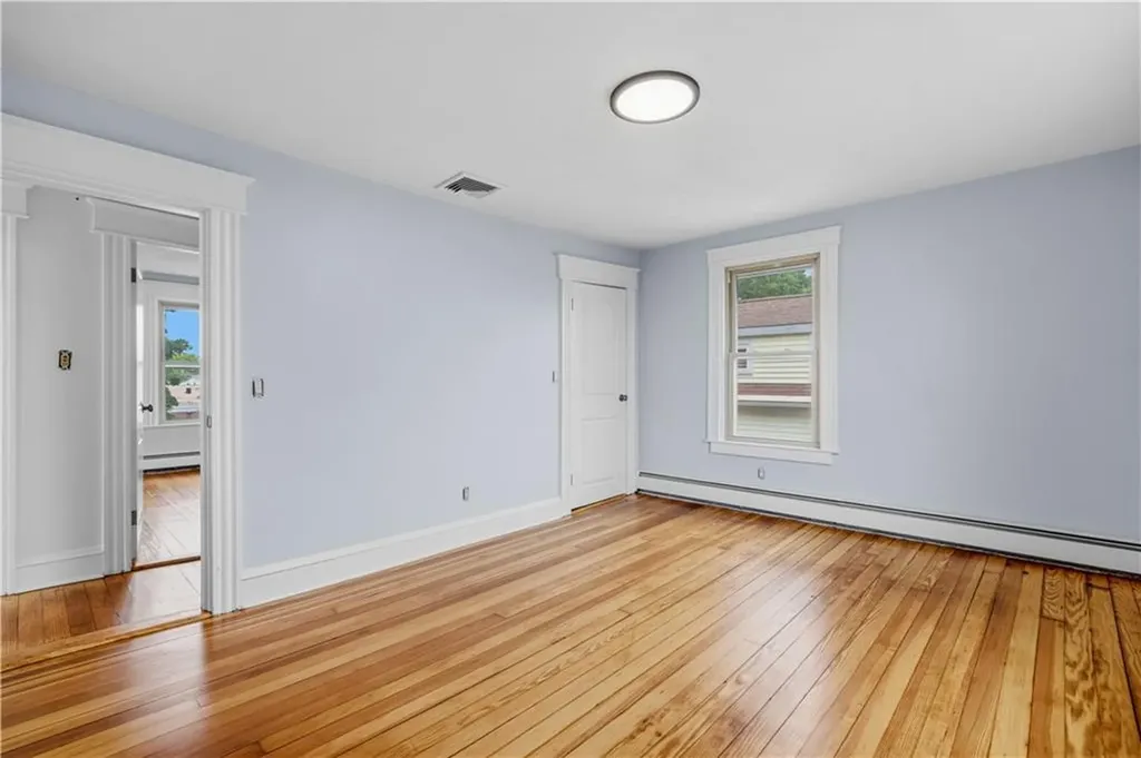 17 Woodward Avenue East Providence RI 02914