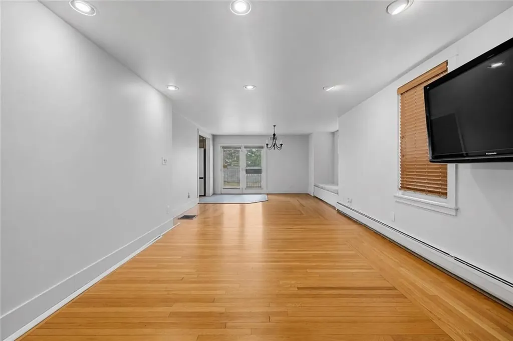 17 Woodward Avenue East Providence RI 02914