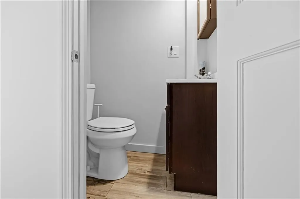 17 Woodward Avenue East Providence RI 02914
