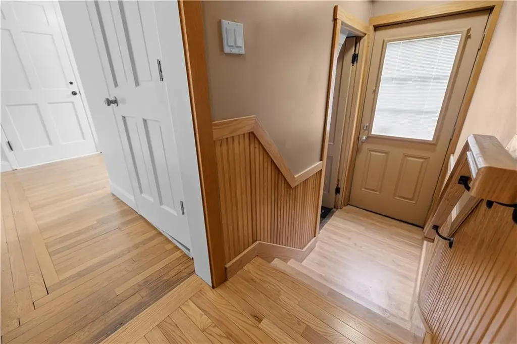 17 Woodward Avenue East Providence RI 02914