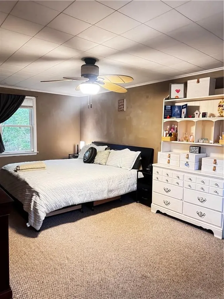 214 Putnam Pike Johnston RI 02919