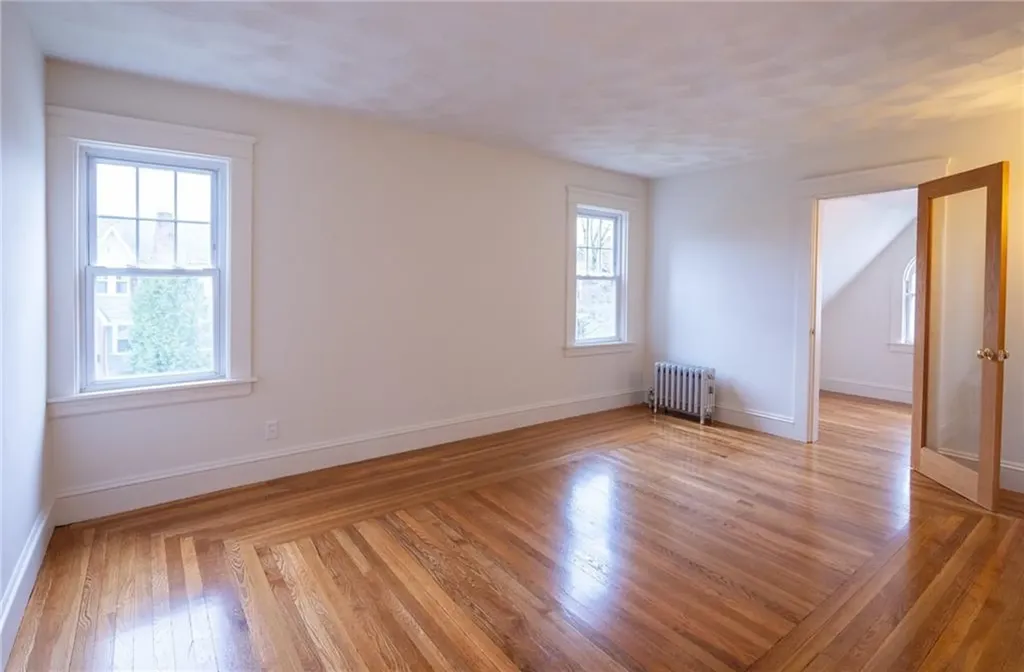 28 Rosewood Avenue Cranston RI 02905