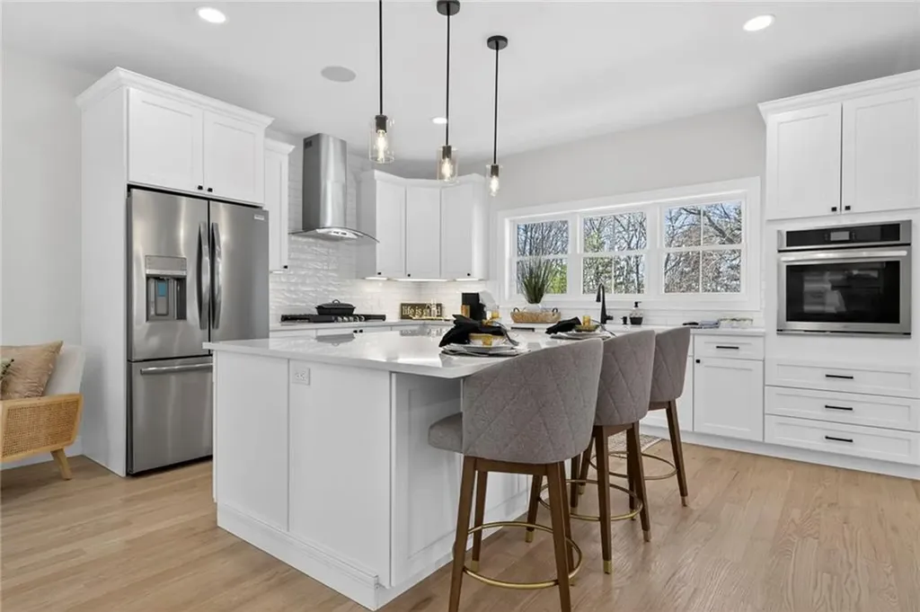 9 Stoneridge Road Smithfield RI 02917