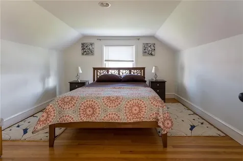 95 Douglas Avenue Portsmouth RI 02871